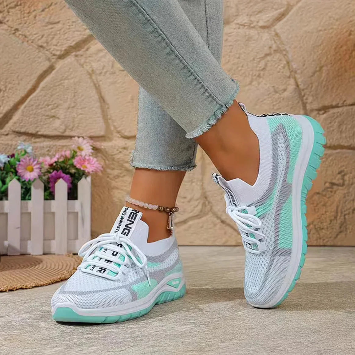 Verity | Non-Slip Comfort Sneakers