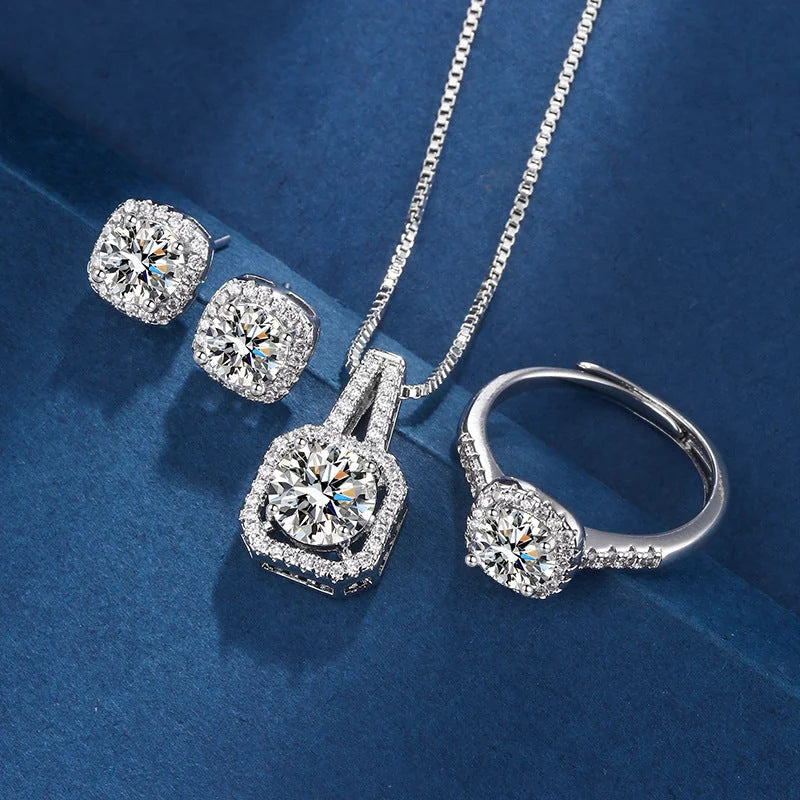 White Gold “Square Aria” Ring