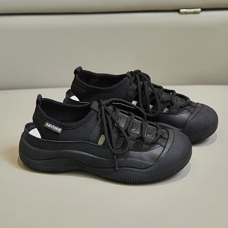 Una | Breathable Cut-Out Platform Shoes