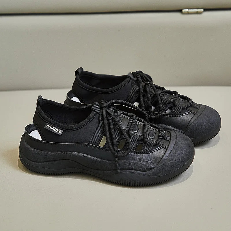 Una | Breathable Cut-Out Platform Shoes